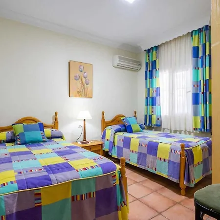 Villa Lola *